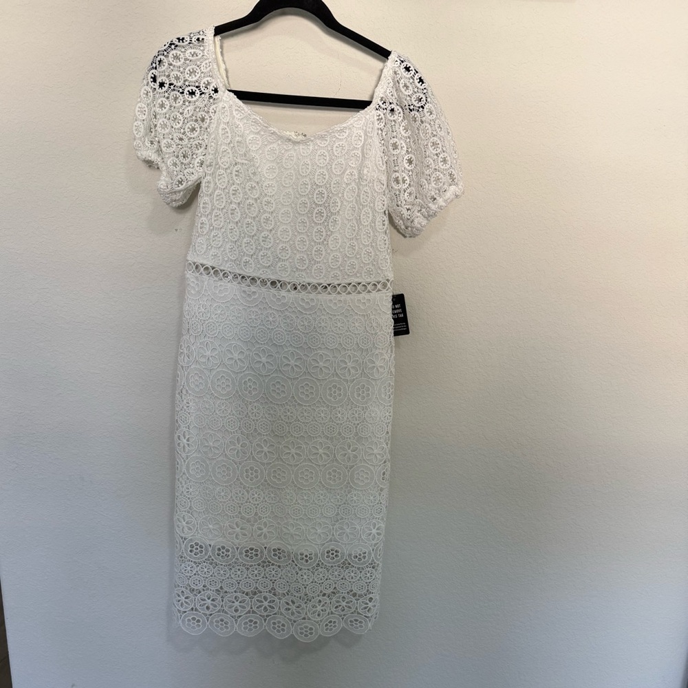Express White Off The Shoulder Crochet Lace Midi Pencil Dress XS NEW - Picture 4 of 10